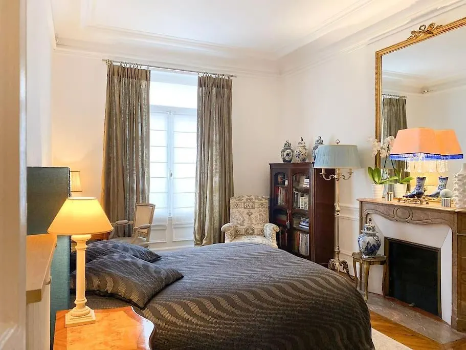 Appartement Artist At Tour Eiffel *